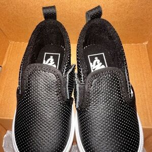 Vans Slip-On V Shoes - Black and True White